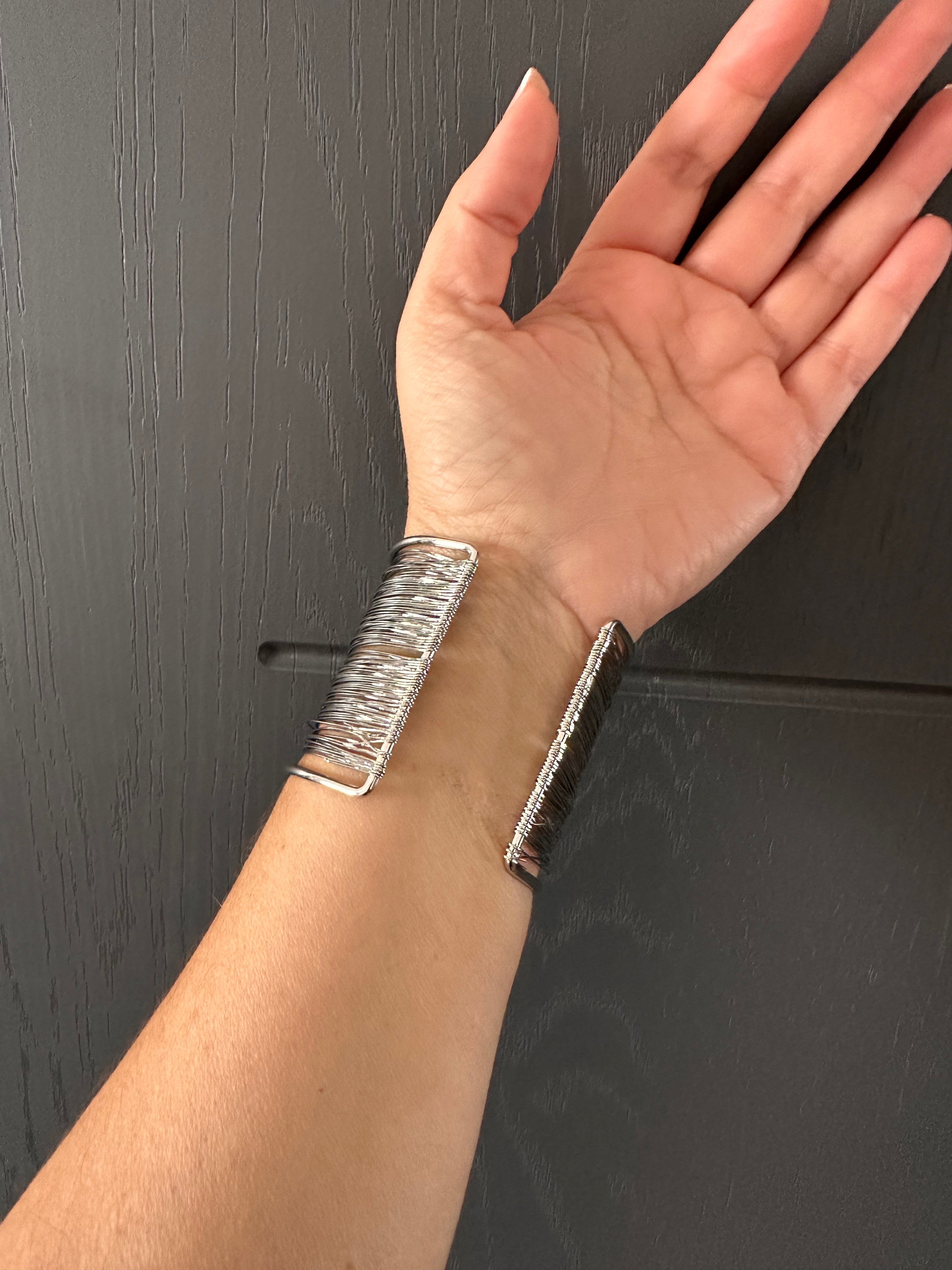 Silver thread bracelet