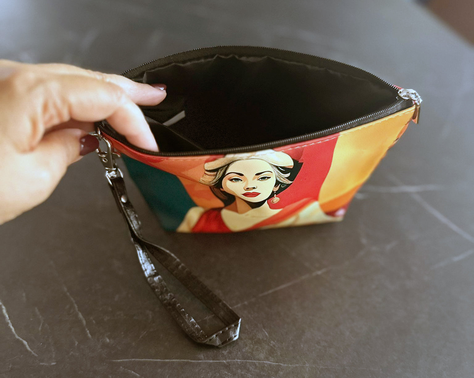 Lady of the Palace Collection - Cosmetic Bag - Karmela