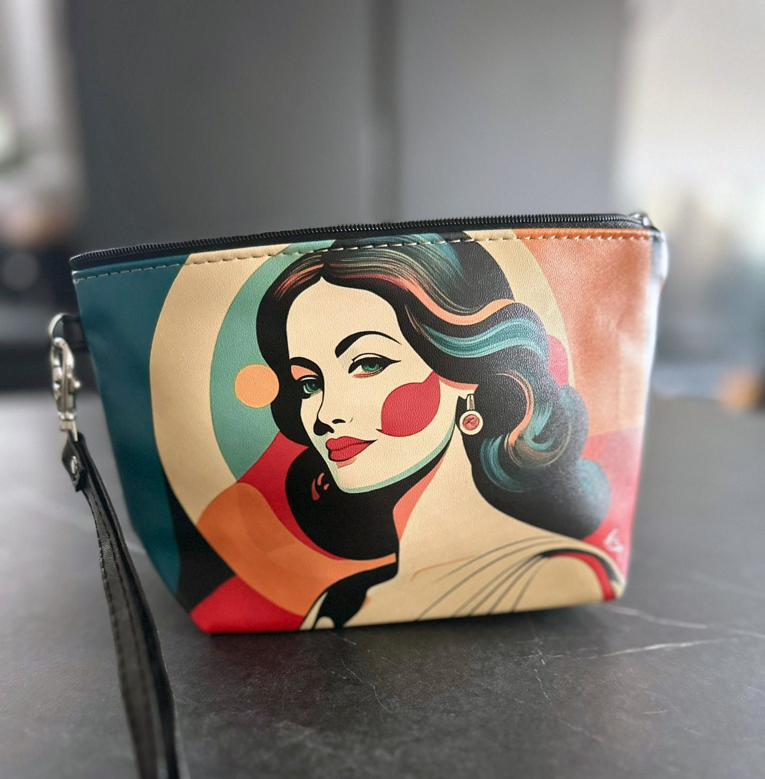 Lady of the Palace Collection - Cosmetic Bag - Lucia