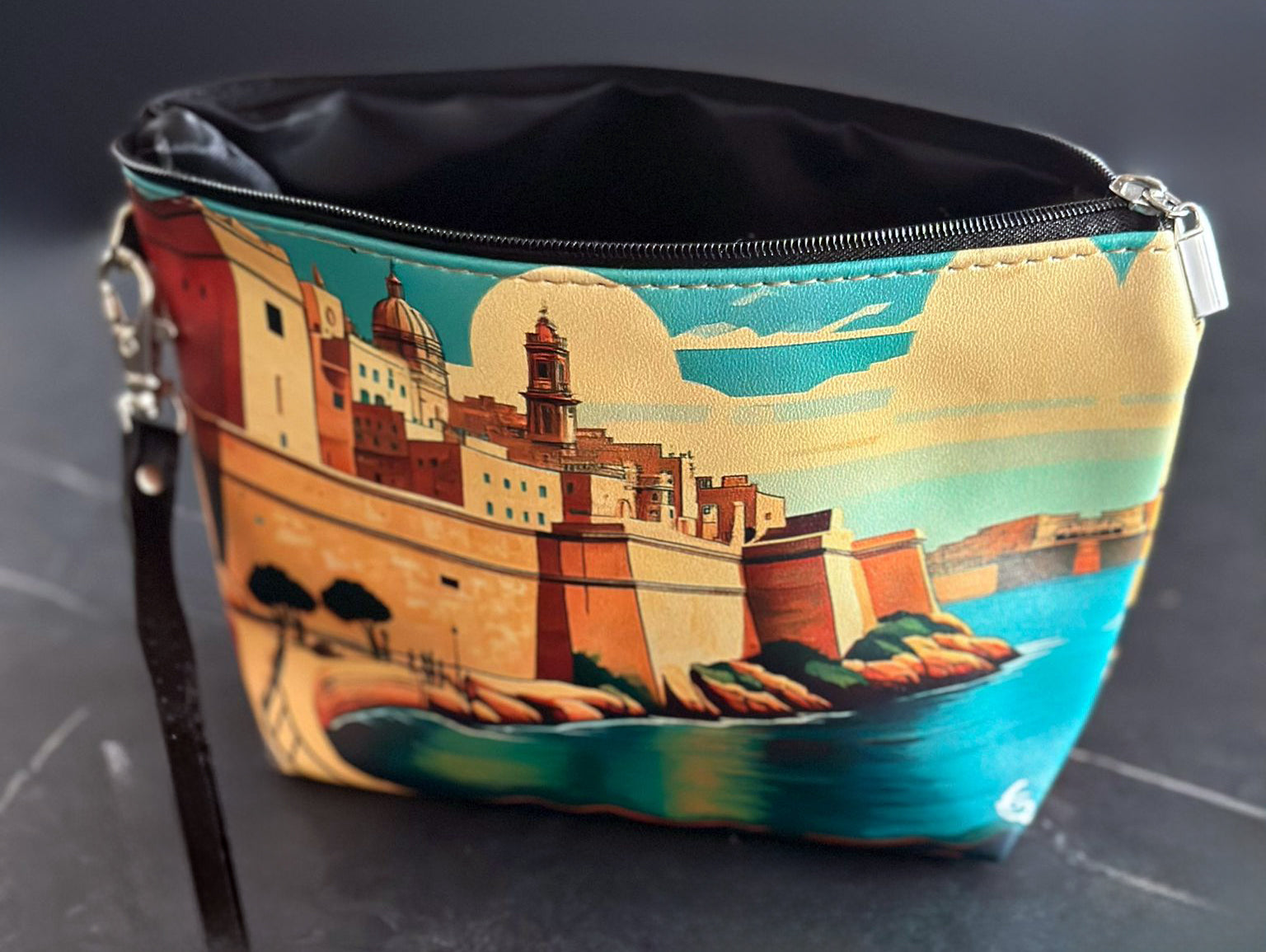 Lady of the Palace Collection - Cosmetic Bag - Valletta