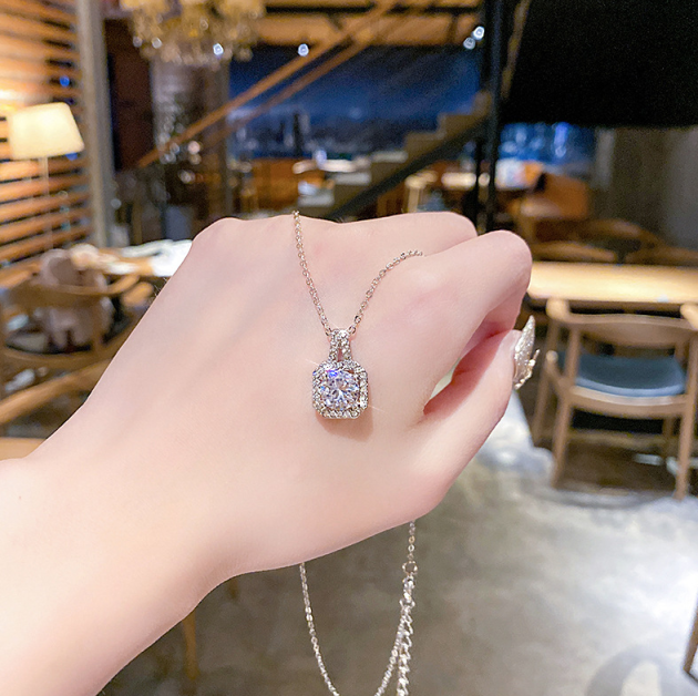 Siver square diamond pendant