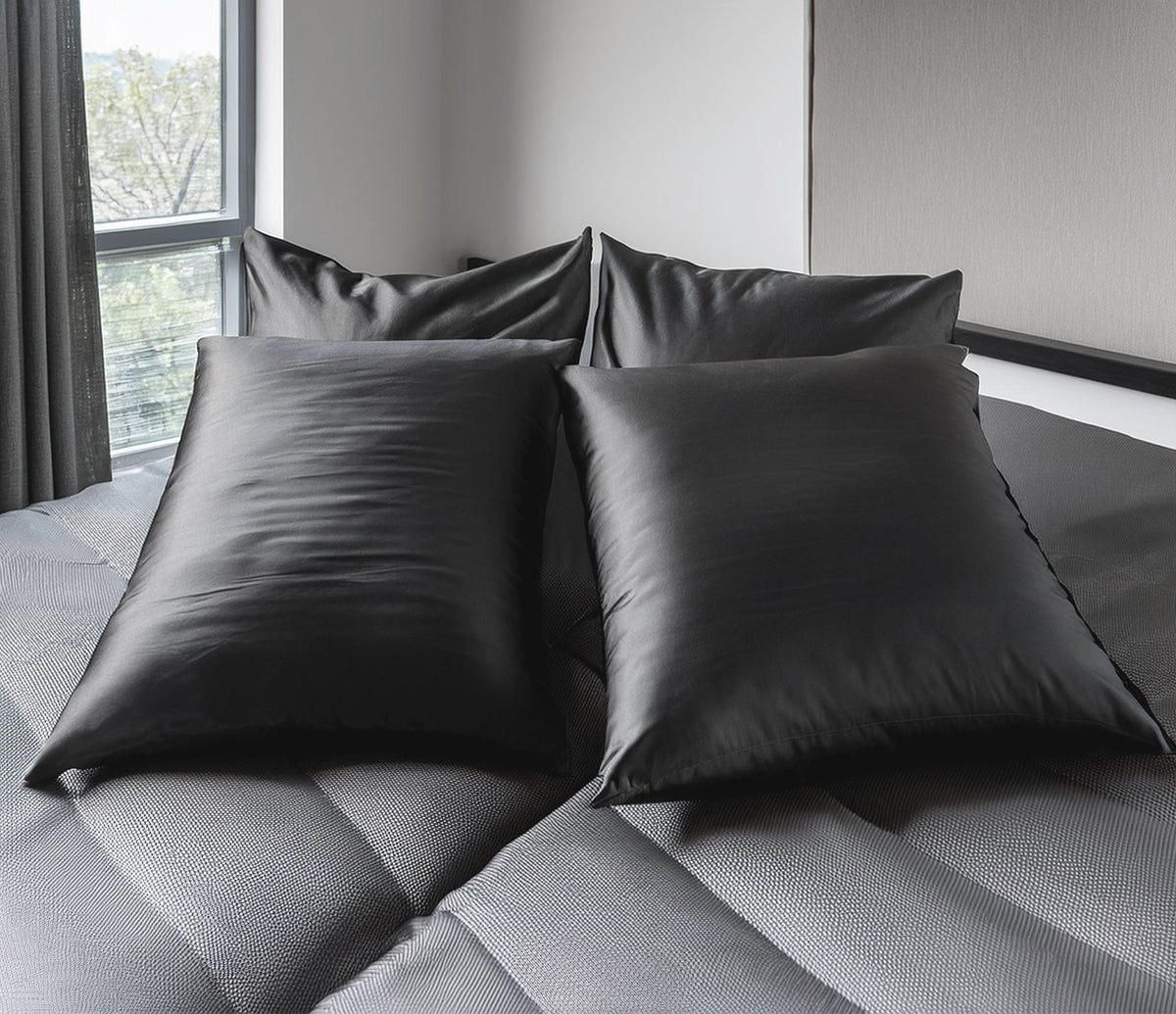 Black  100% Silk Pillowcase