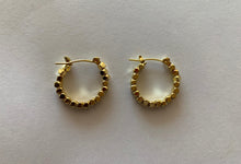 Load image into Gallery viewer, Gold Cube hoops
