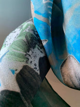 Load image into Gallery viewer, Malta flora Blue
