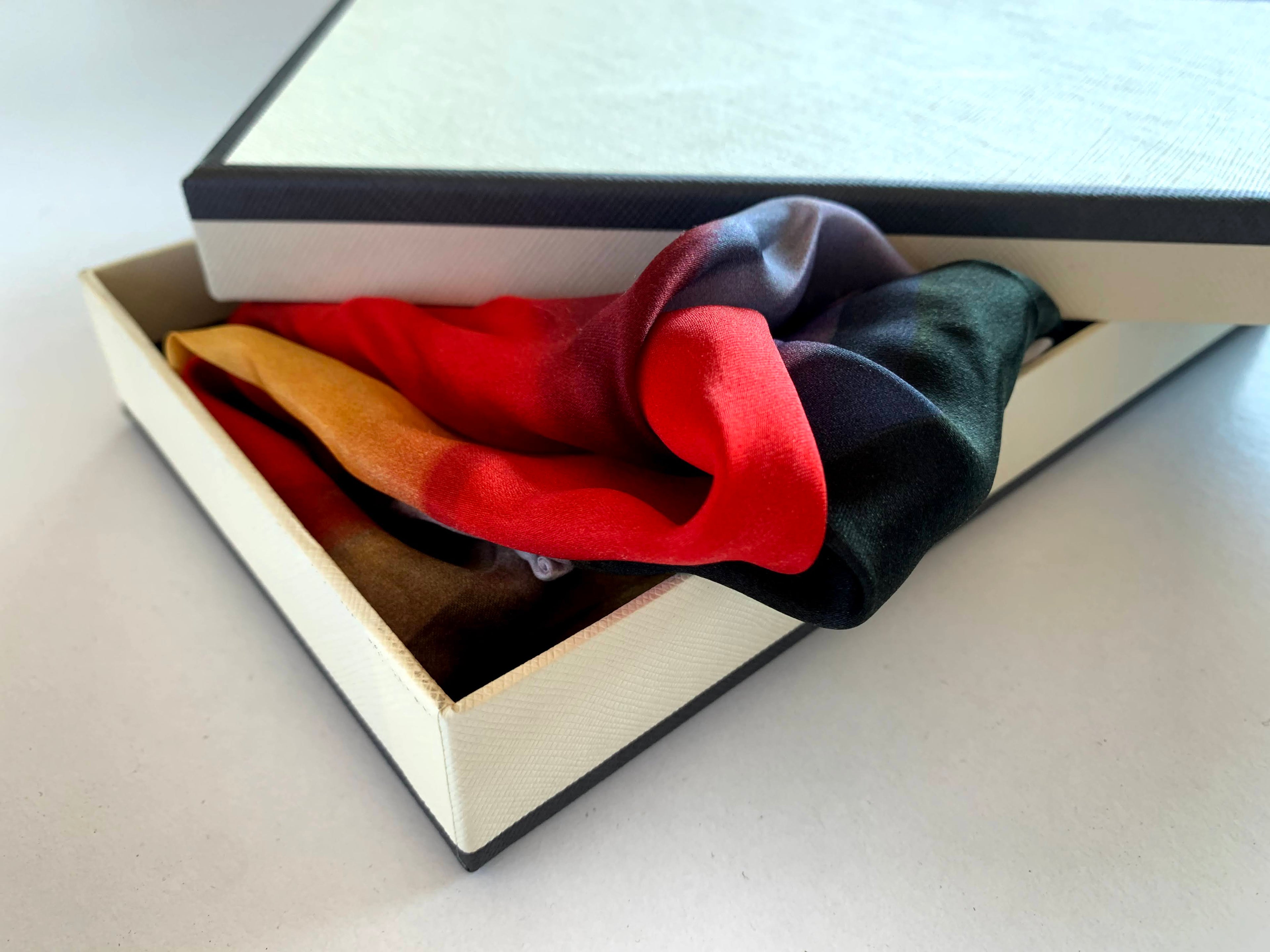 Deluxe Gift Box