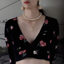 Load image into Gallery viewer, 3 Layers Pearls &amp; Gold
