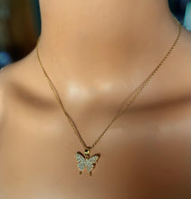 Load image into Gallery viewer, Butterfly Pendant and Chain
